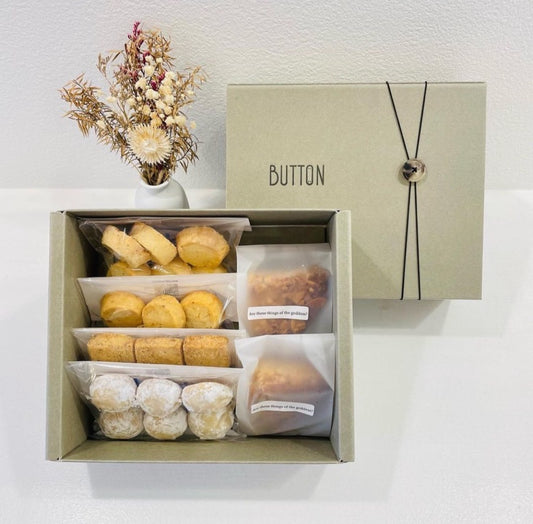 BUTTON COOKIES BOX